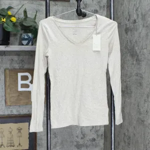 A New Day Women's Regular Fit Long Sleeve V-Neck T-Shirt 554491