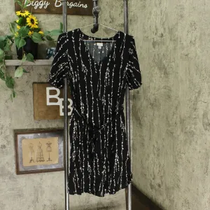 A New Day Women's V Neck Tie Front Belted Dress Black Small