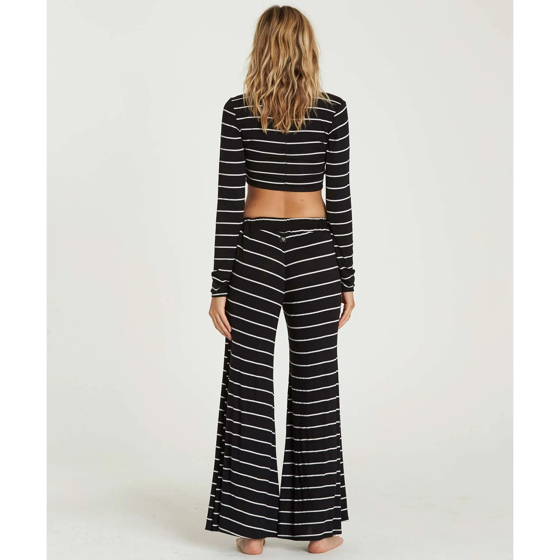 Billabong Women's She Goes Pant | Black