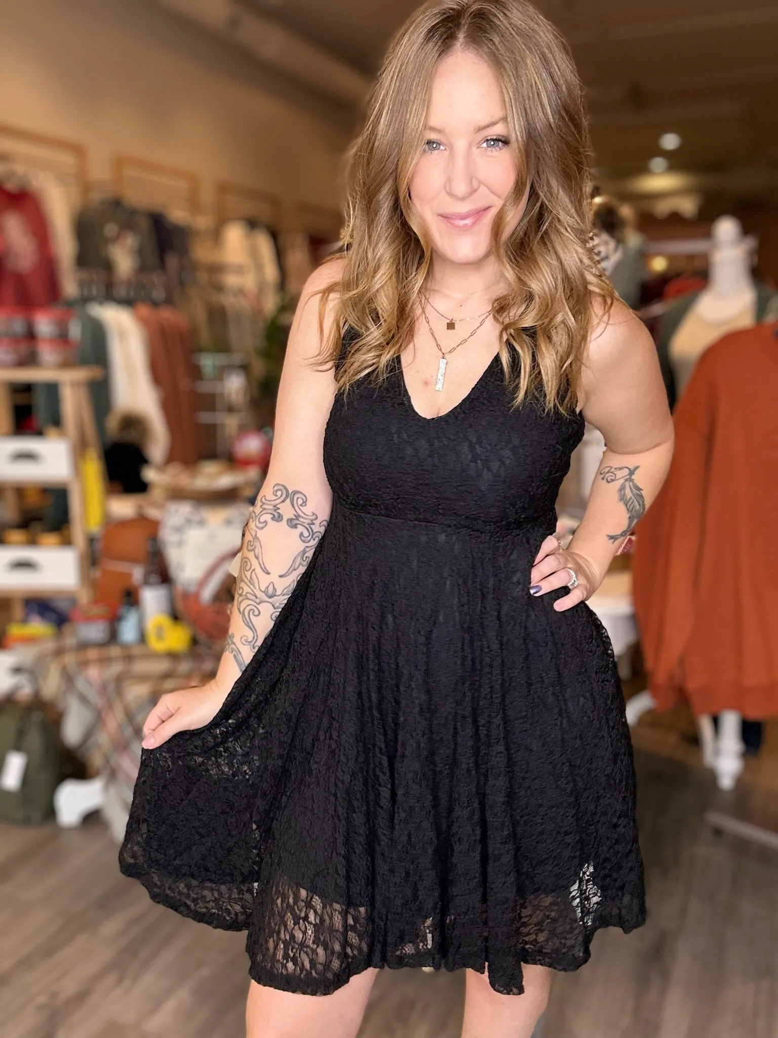 Black Lace Sleeveless Dress