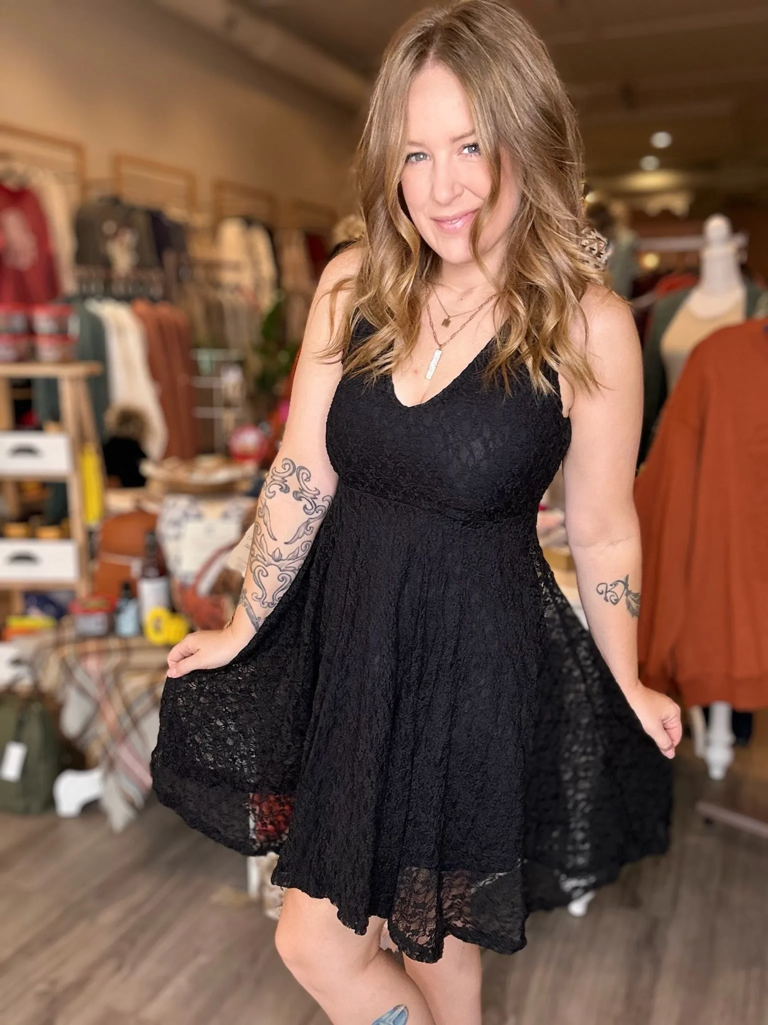 Black Lace Sleeveless Dress