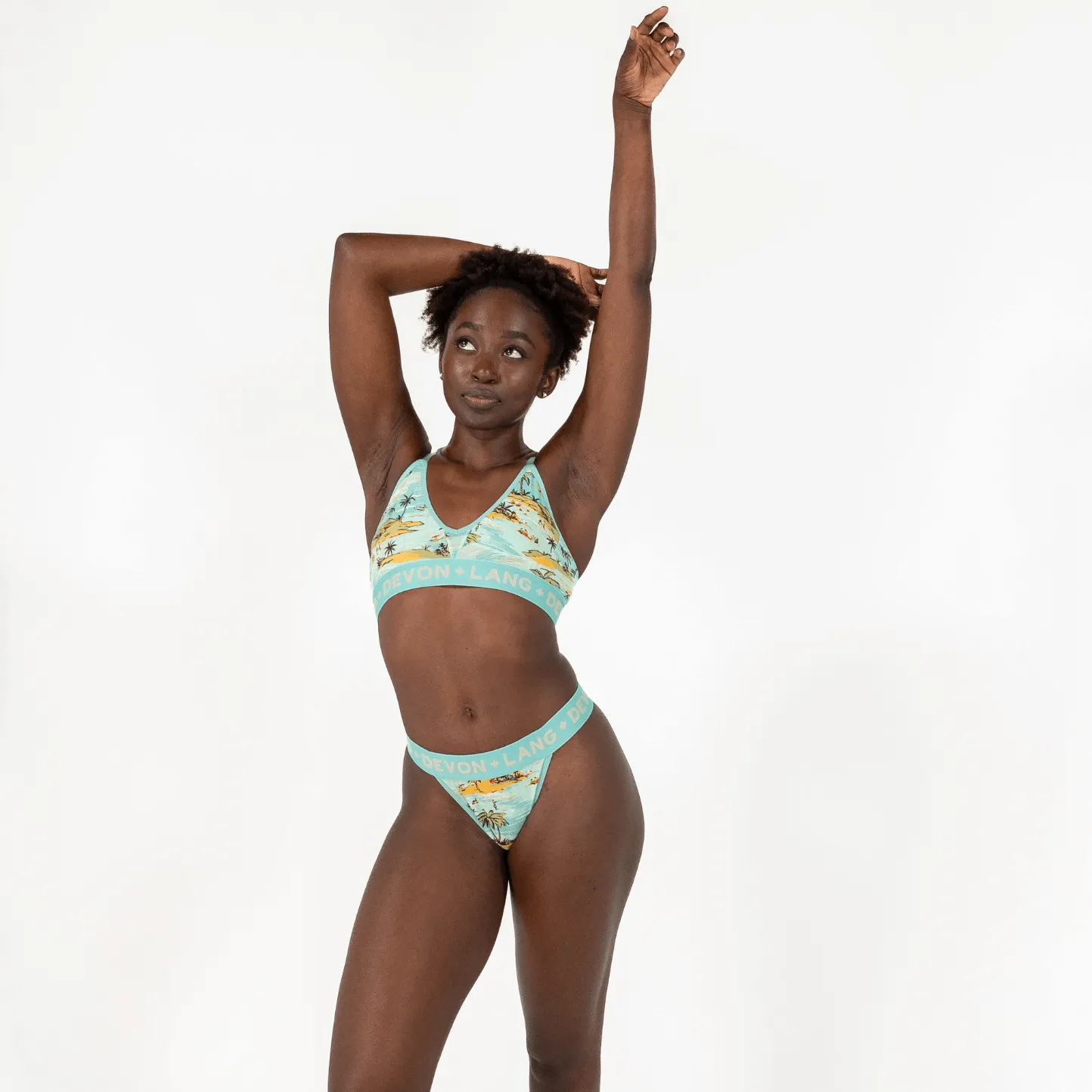 Bria V-Thong - Island
