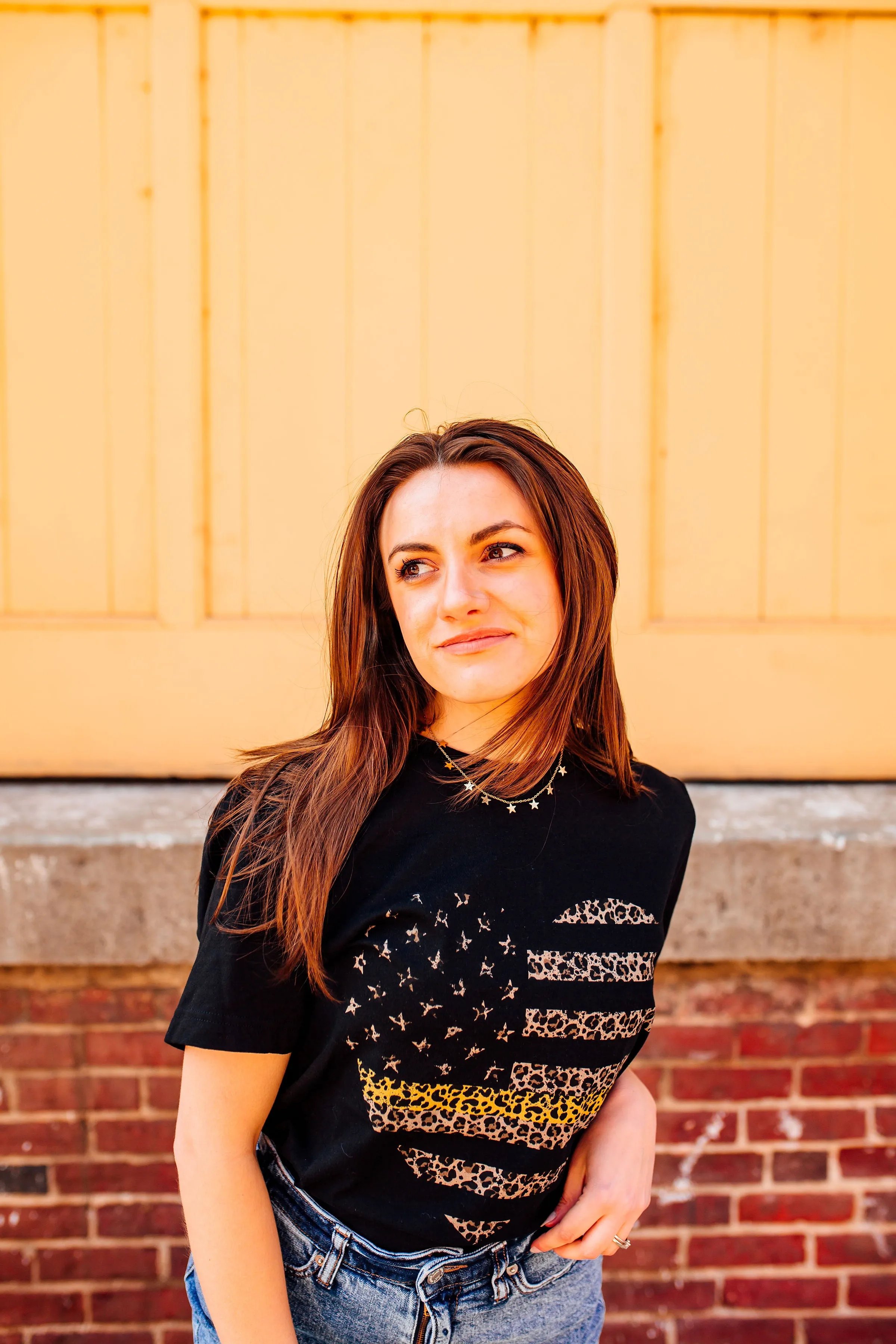 Distressed Leopard Heart Flag © Unisex Tee (Thin Gold Line)