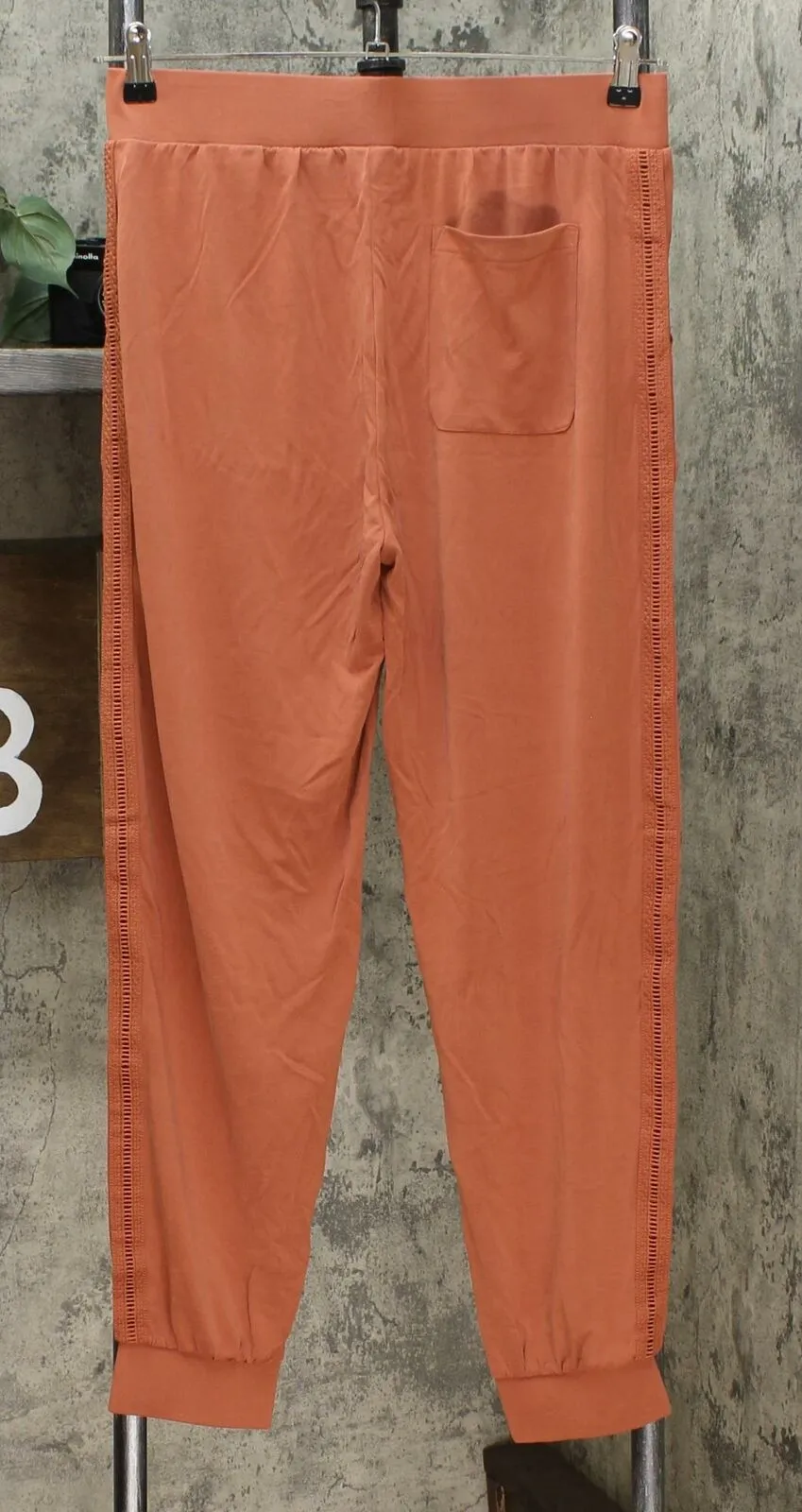 G by Giuliana Women's Luxe Knit Ankle Pants