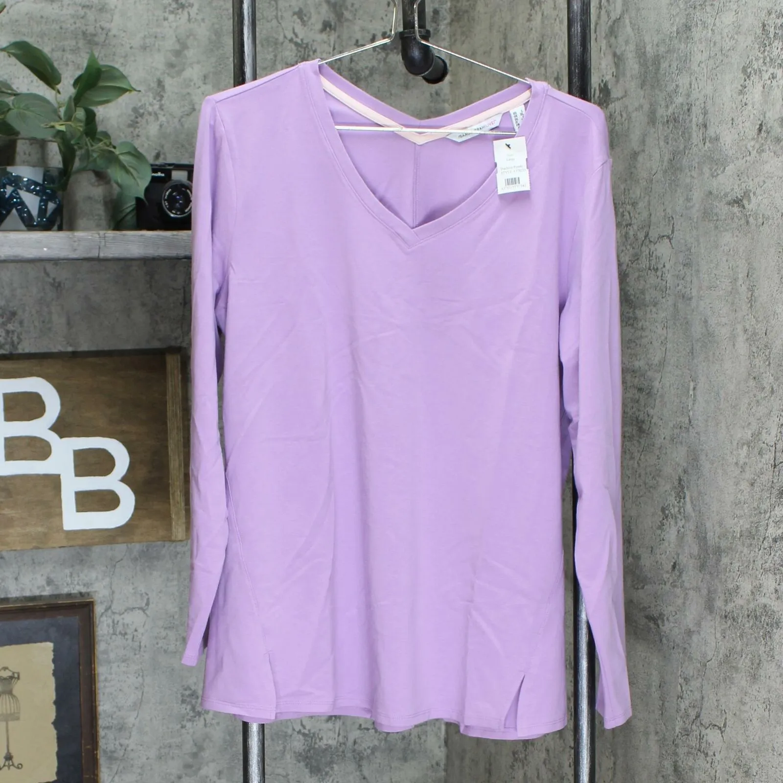 Isaac Mizrahi Live! Women's V-Neck Forward Seam Knit Top