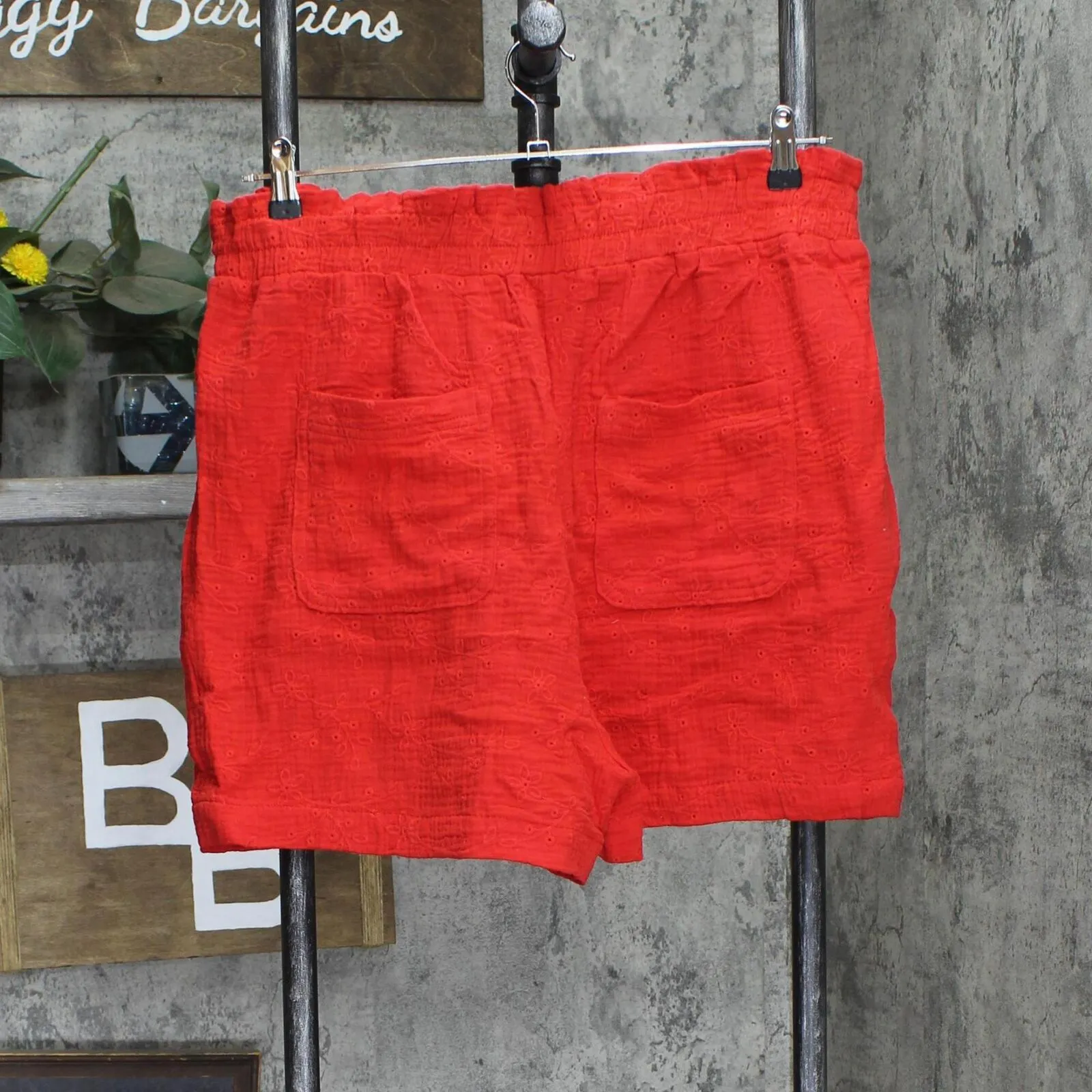 Knox Rose Women's Woven Eyelet Belted Shorts 84609710