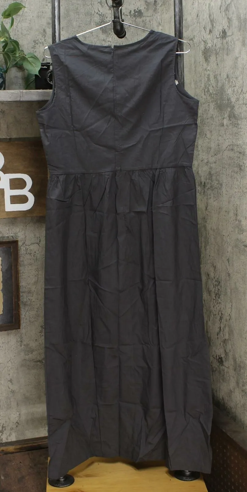 LaBellum by Hillary Scott Women's Sleeveless Embroidered Maxi Dress