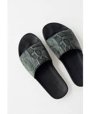 Lea Sport Slide