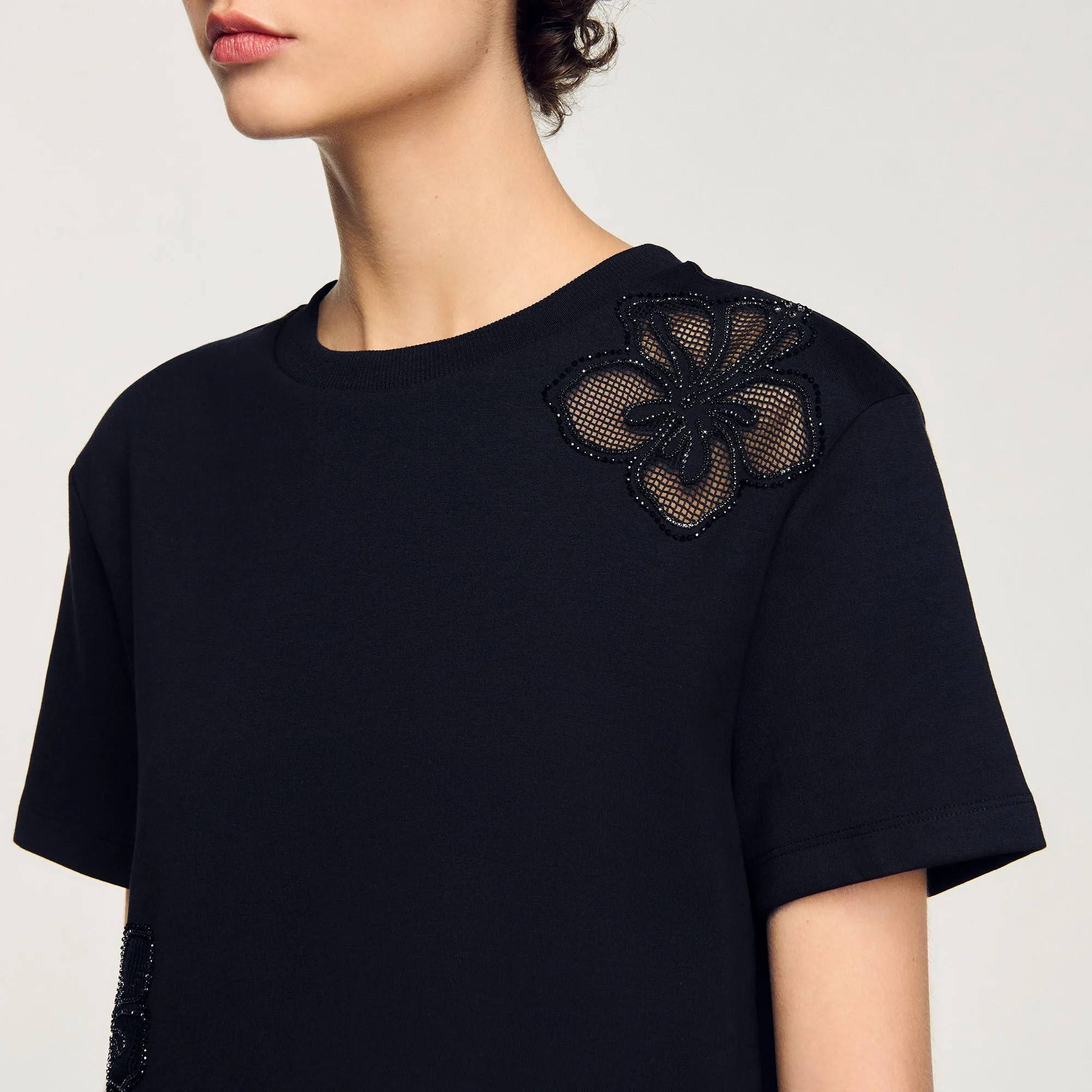 Macha Floral Embroidery T-Shirt Black