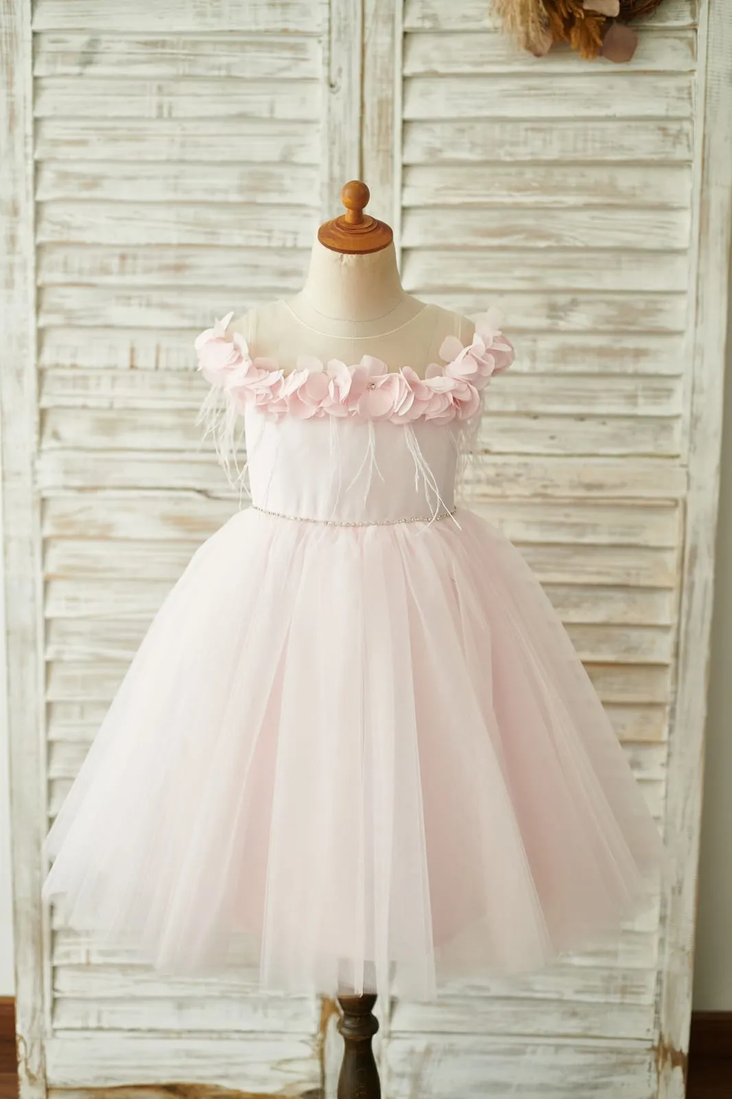 Off Shoulder Pink Tulle Feathers Wedding Party Flower Girl Dress