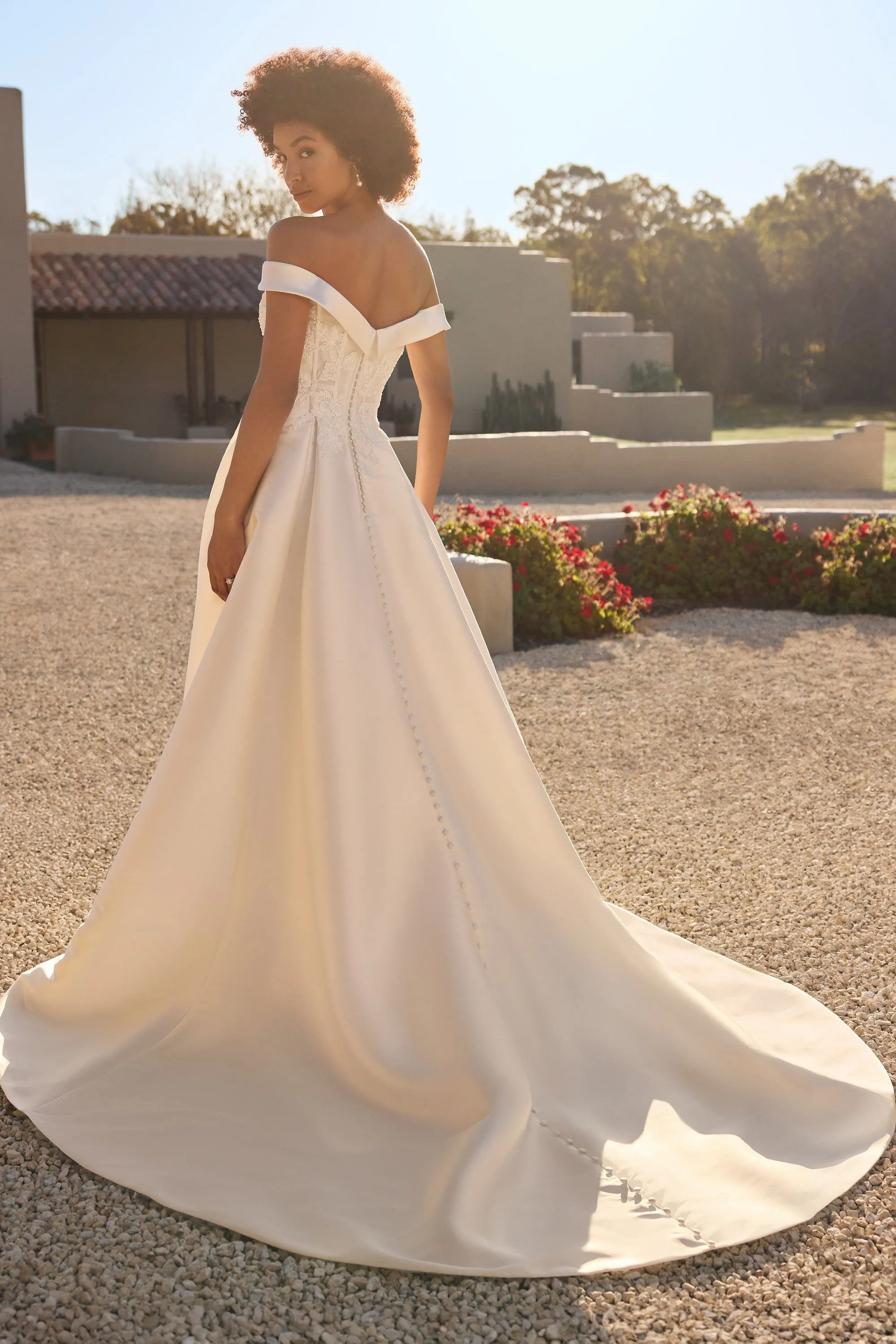 Sophia Tolli: Y3143 - Erika