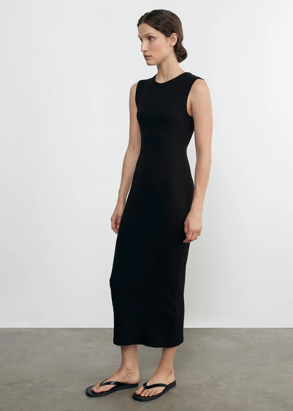 Textured Rib Sleeveless Maxi in Black
