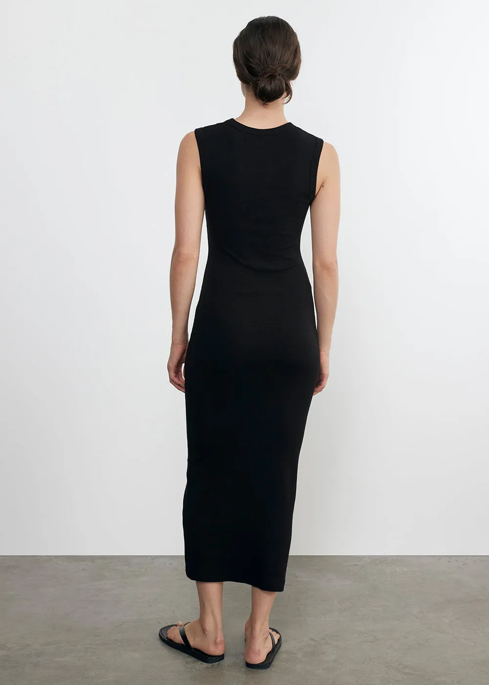 Textured Rib Sleeveless Maxi in Black