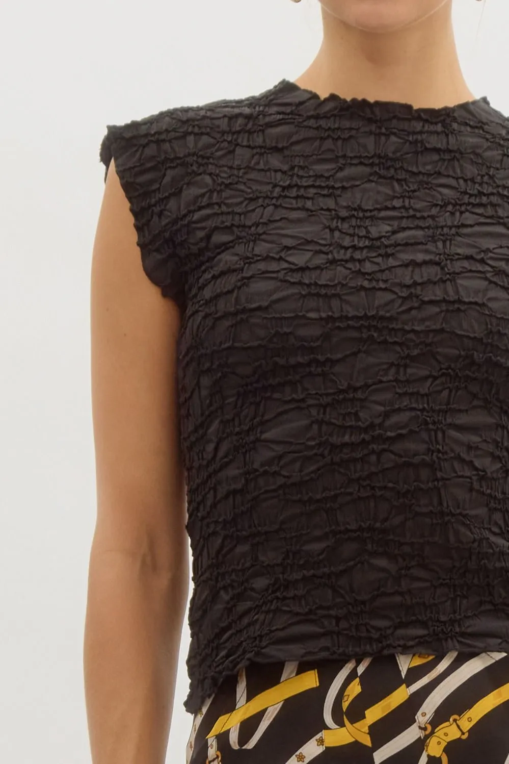 Textured Sleeveless Top {Black}