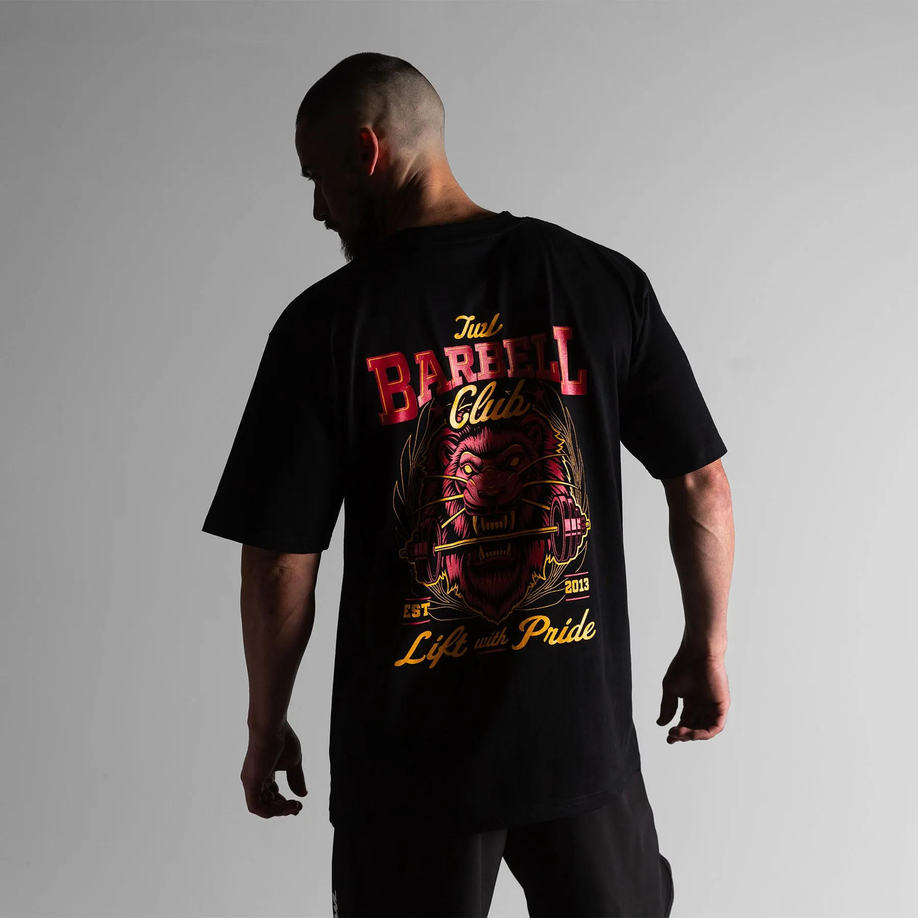 TWL - LIFESTYLE OVERSIZED T-SHIRT - BARBELL CLUB - UNTAMED/BLACK