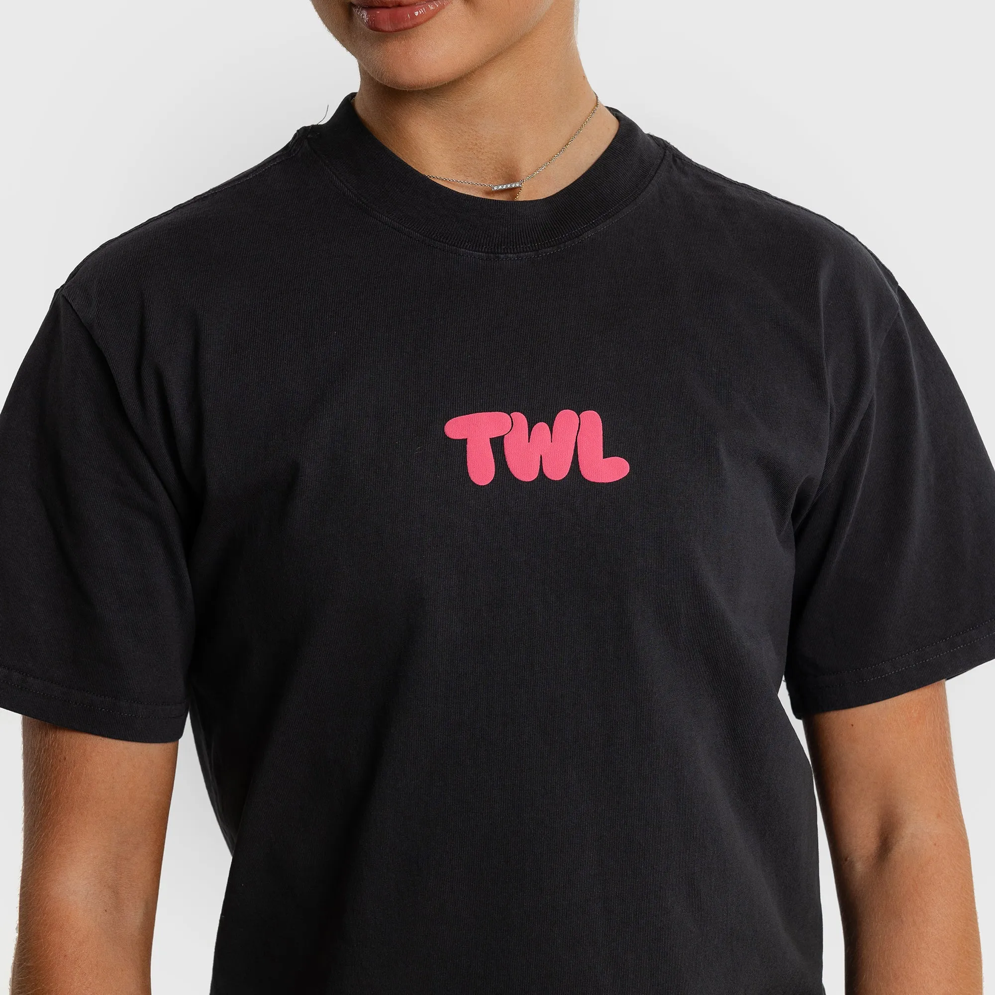 TWL - LIFESTYLE OVERSIZED T-SHIRT - PUFF - BLACK/FLAMINGO