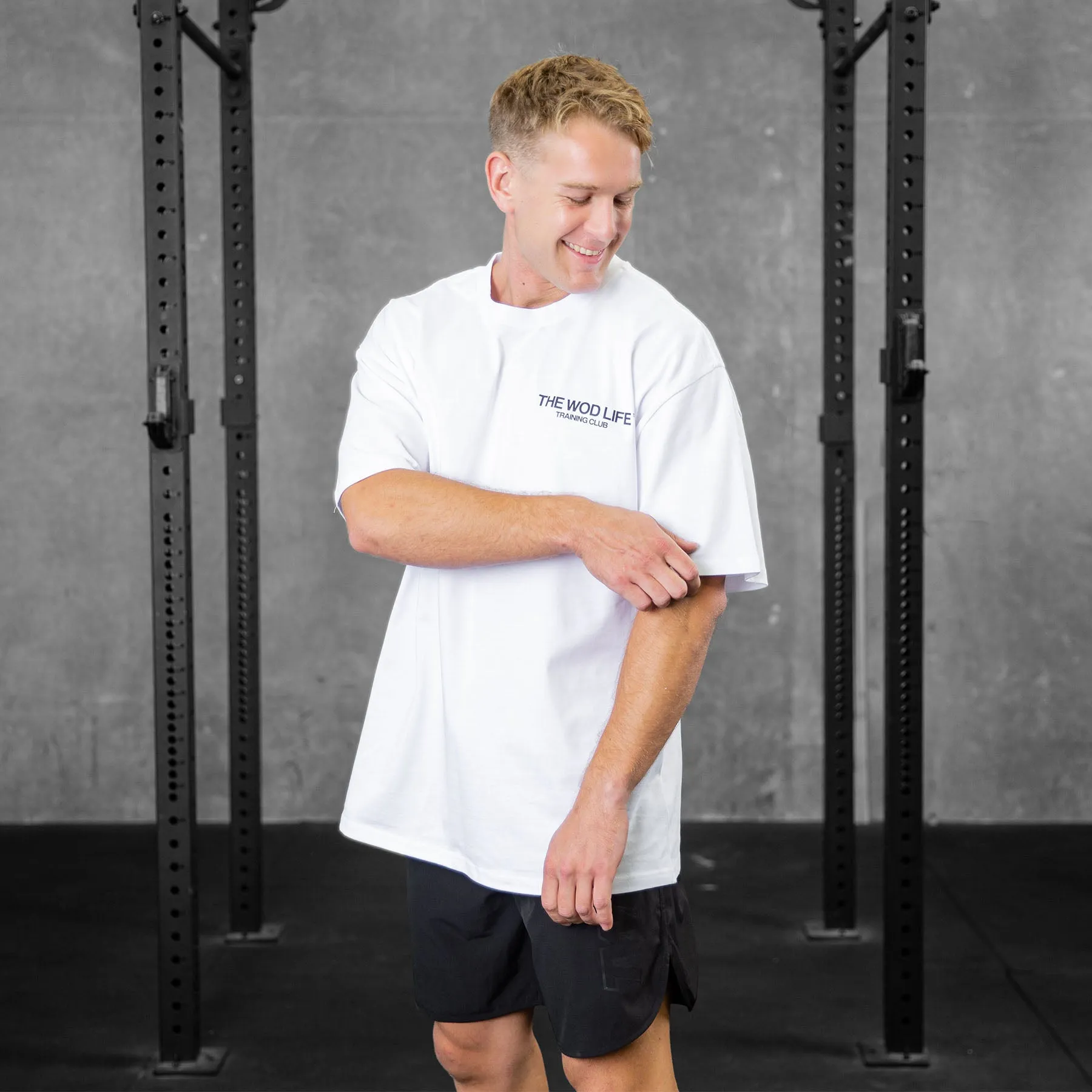 TWL - LIFESTYLE OVERSIZED T-SHIRT - TRAINING CLUB - WHITE/BLACK