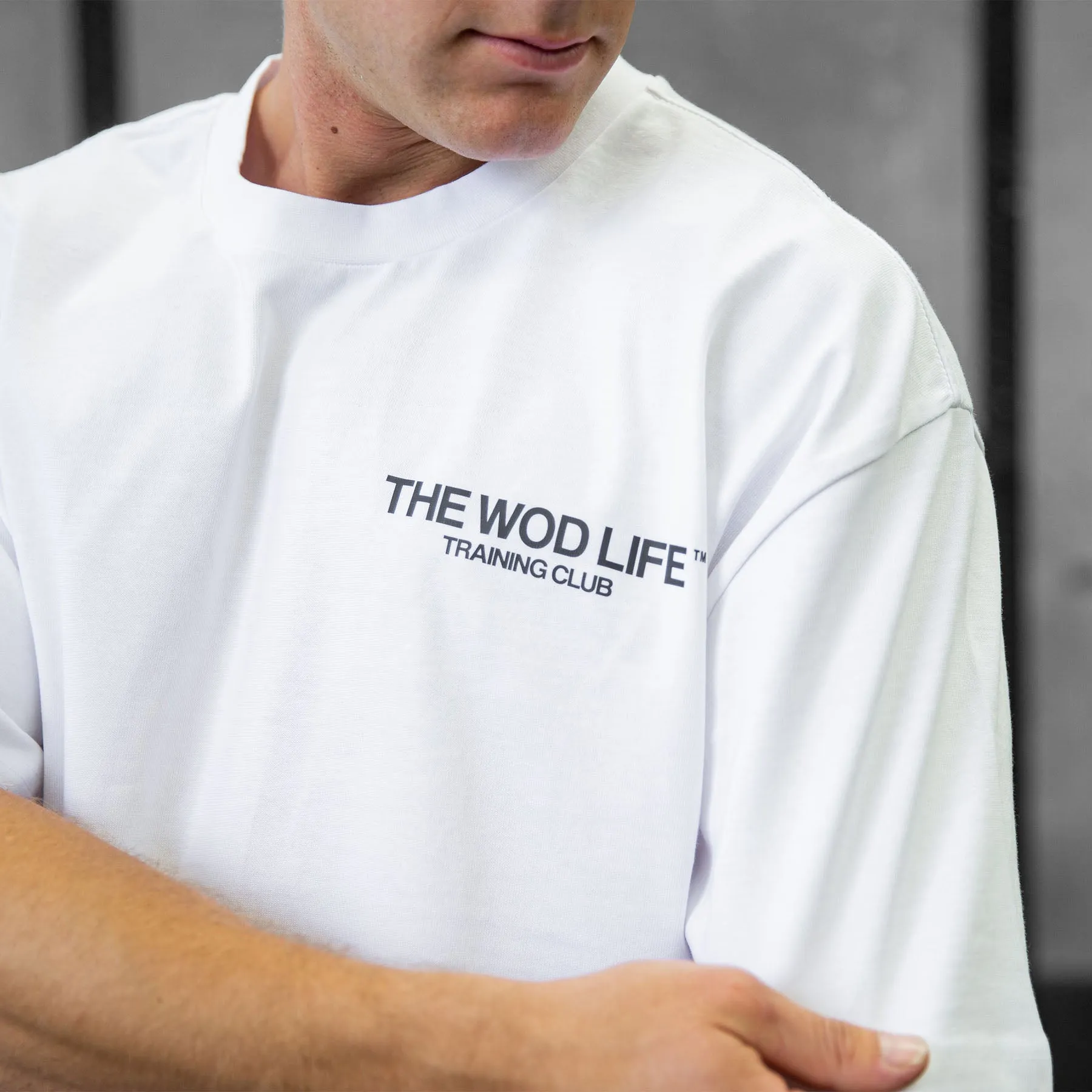 TWL - LIFESTYLE OVERSIZED T-SHIRT - TRAINING CLUB - WHITE/BLACK