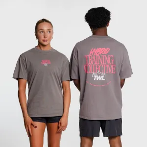 TWL - LIFESTYLE OVERSIZED T-SHIRT - TRAINING COLLECTIVE - FADED GREY/NEON PINK