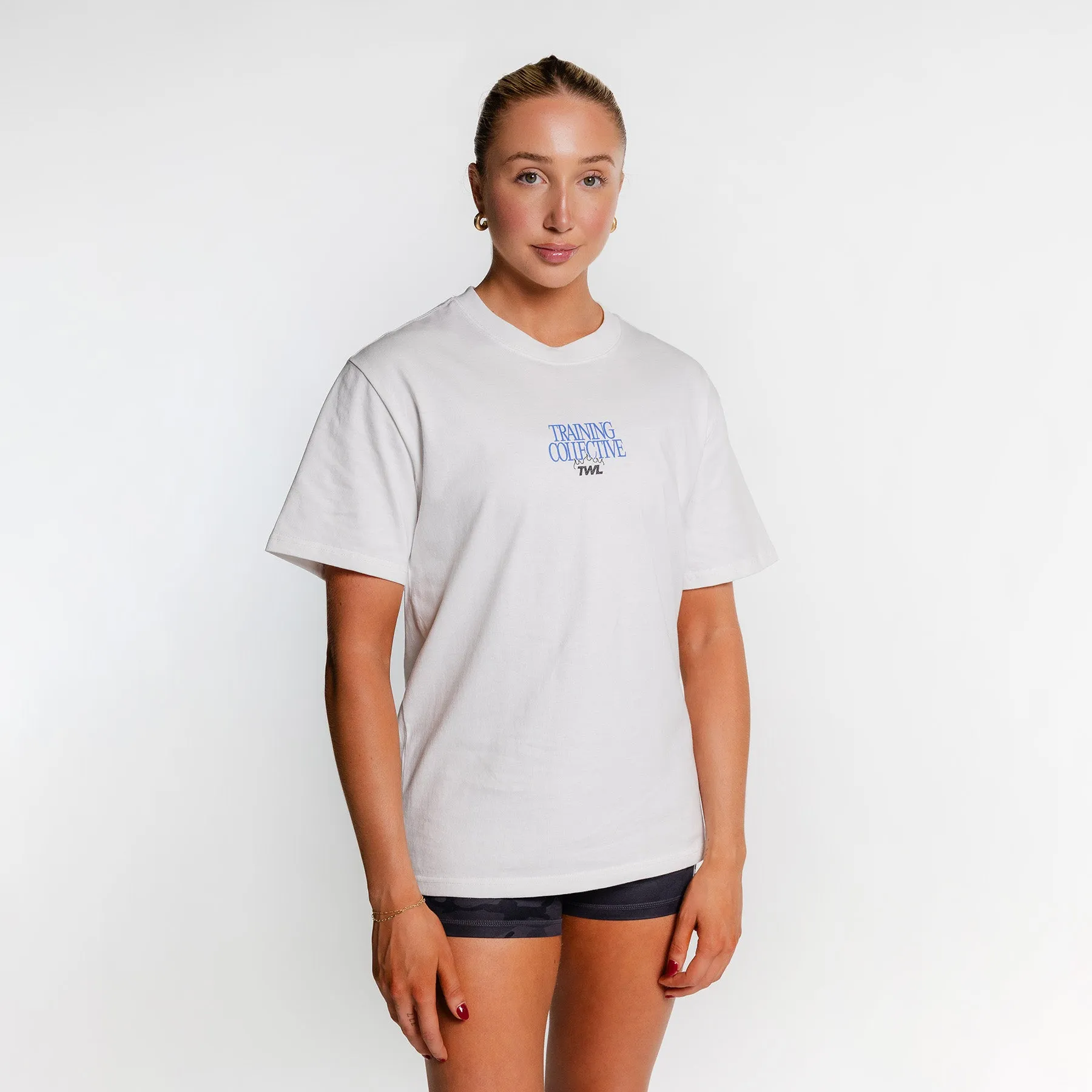 TWL - LIFESTYLE OVERSIZED T-SHIRT - TRAINING COLLECTIVE - FADED WHITE/COBALT BLUE