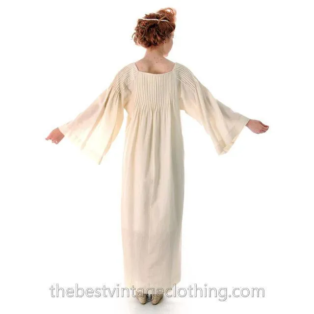 Vintage Marimekko Ivory Wool Maxi Gown Wedding? 1970s  Xsmall