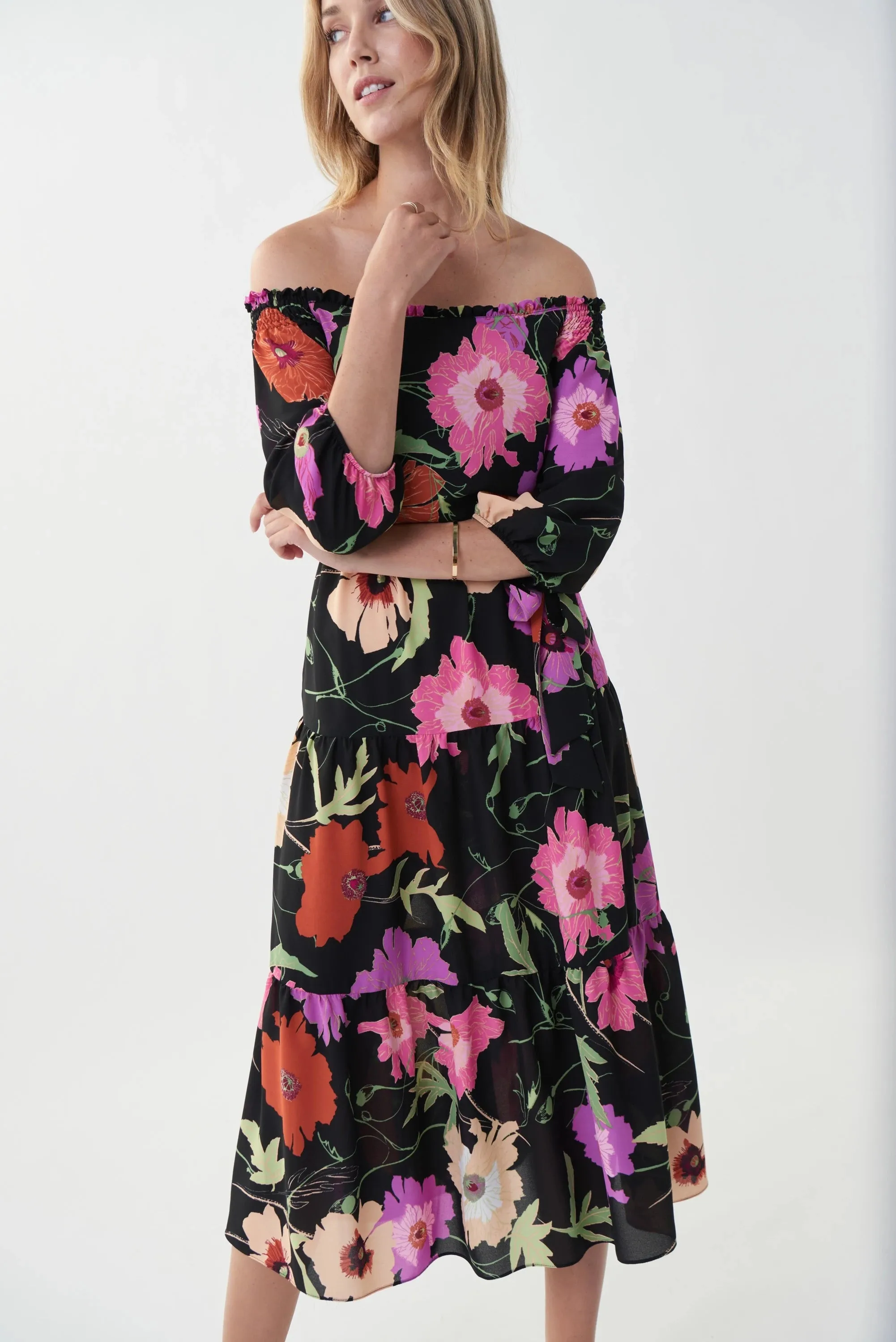 Women's Joseph Ribkoff | Botanique Floral Dress | Black Multi